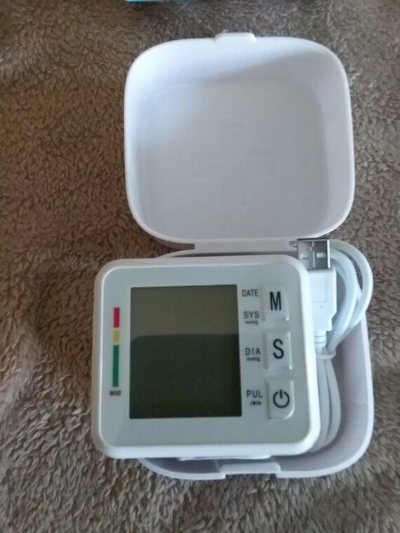 Electronic Blood Pressure Monitor (Wrist Type) new , battery included.